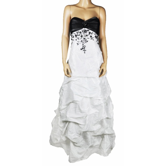 ball gown dresses size 18